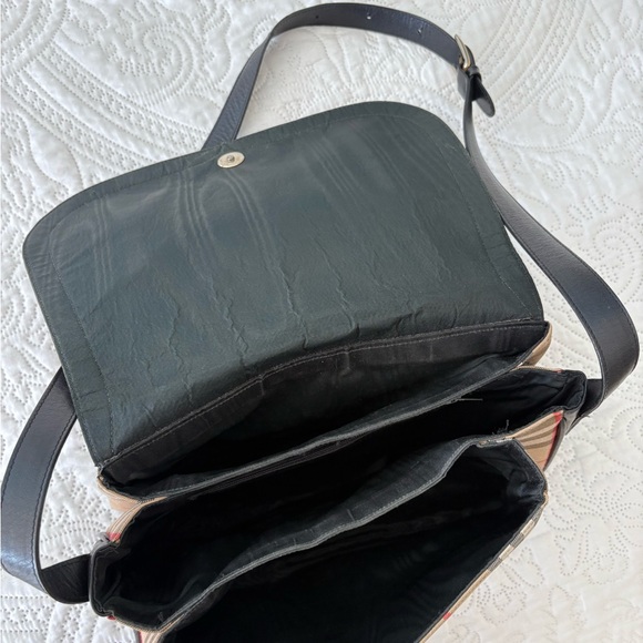 Burberry Tan and Black Crossbody Bag - Picture 3 of 7